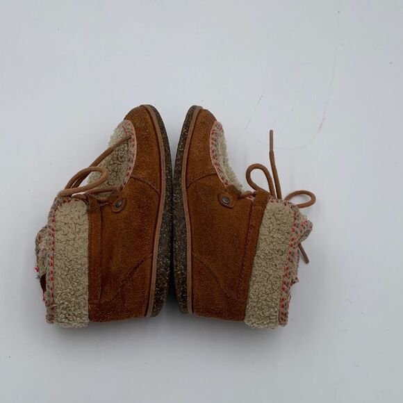 Zara Baby Tan and Cream Kids Boots fuzzy moccasin style boots size 22 - Picture 7 of 9